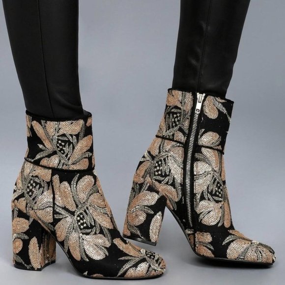 Steve Madden Shoes - Steve Madden Goldie Sequin Embroidered Bootie 7.5